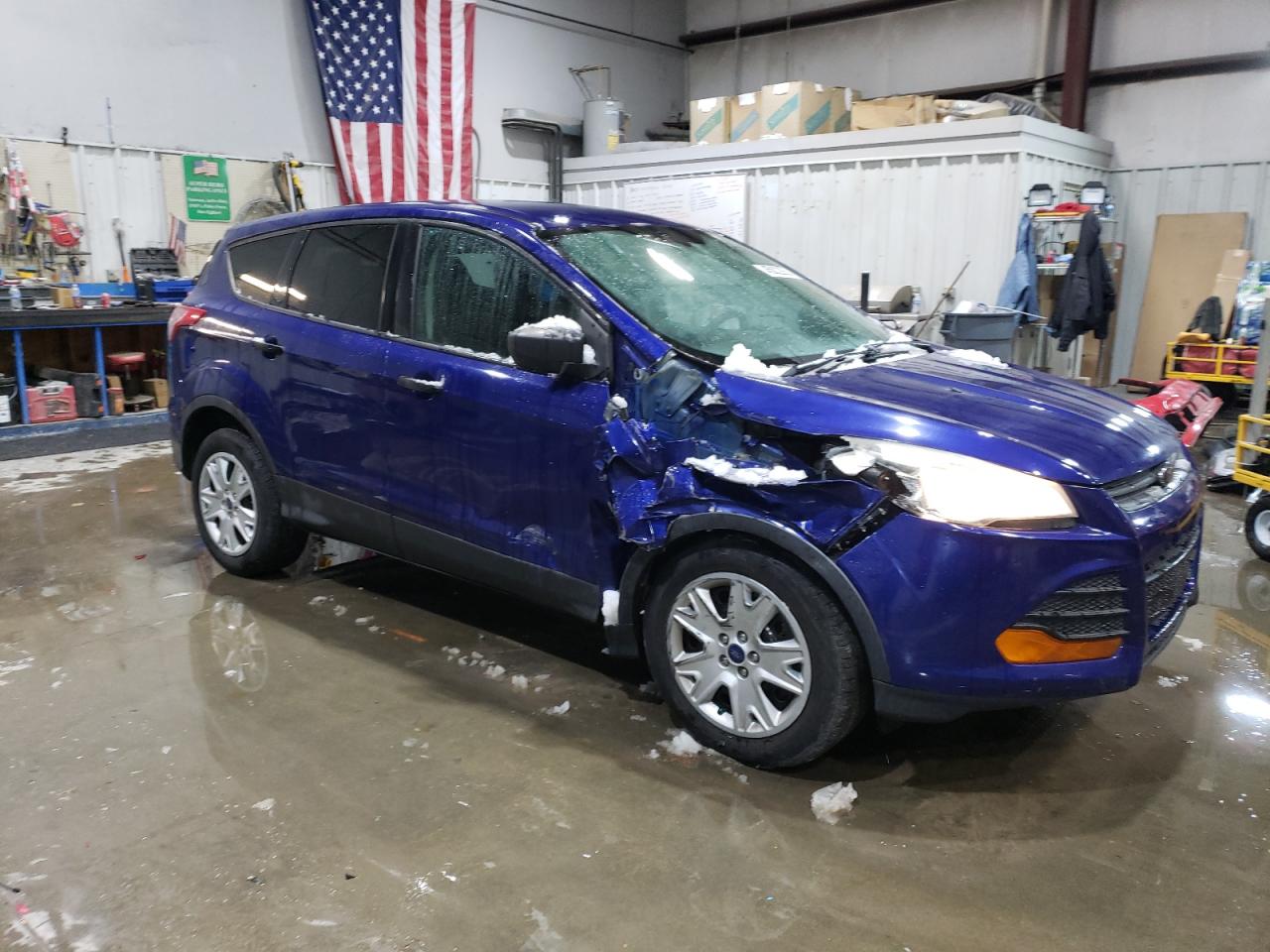 2013 Ford Escape VIN 1FMCU0F75DUB33305 Copart auction photo, side / hail damage thumbnail 4
