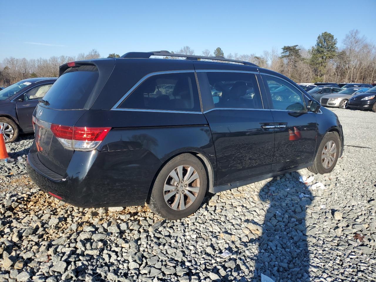 2017 Honda Odyssey VIN 5FNRL5H6XHB012075 Copart auction photo, all over damage thumbnail 3