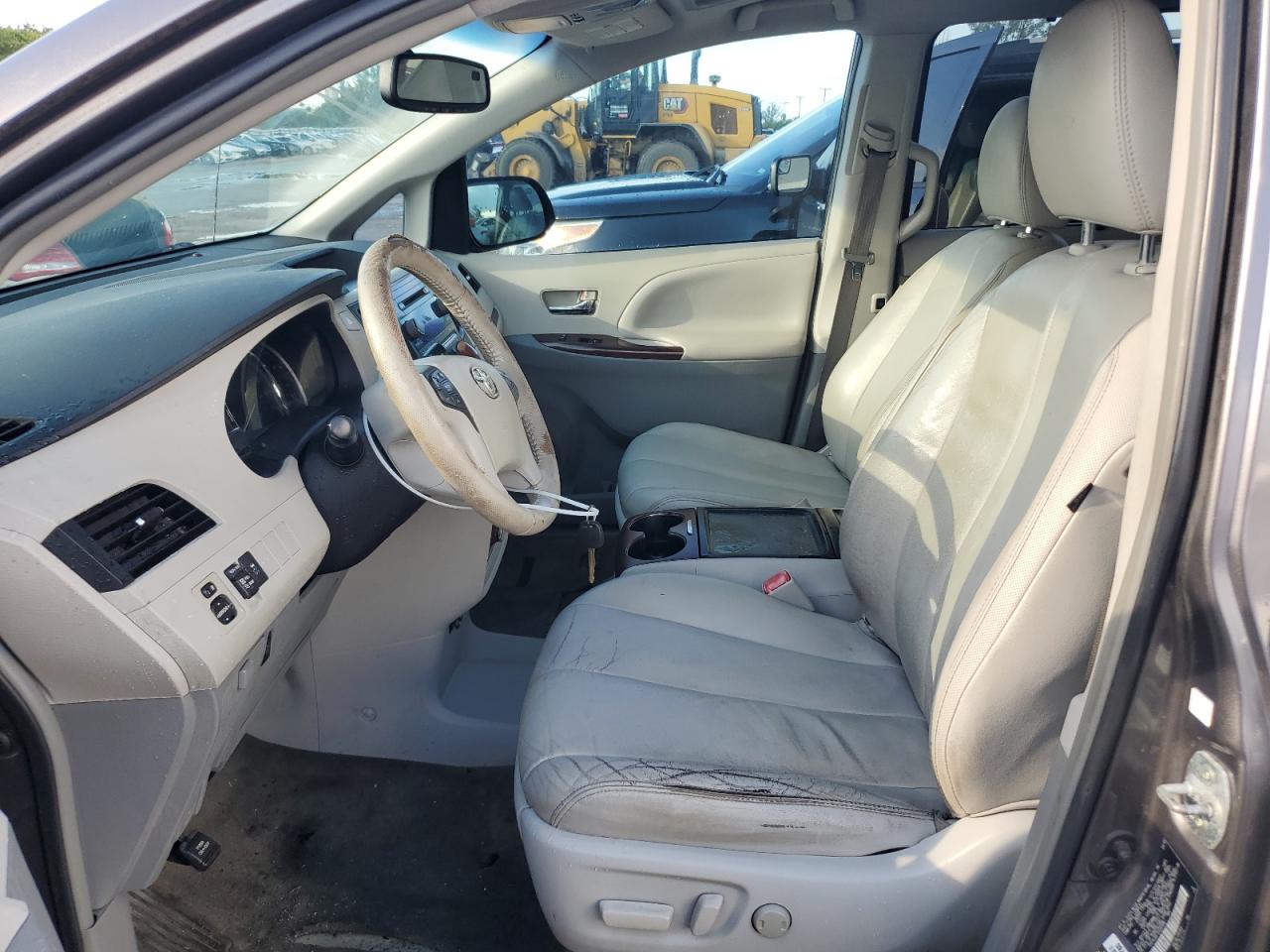 2013 Toyota Sienna VIN 5TDYK3DC1DS337296 Copart auction photo, water/flood damage thumbnail 7