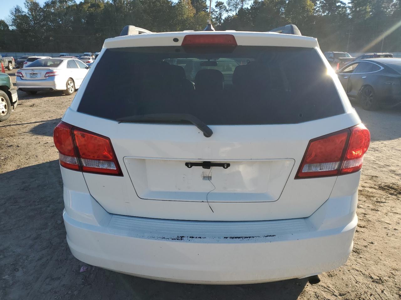 2015 Dodge Journey VIN 3C4PDCABXFT697614 Copart auction photo, water/flood damage thumbnail 4