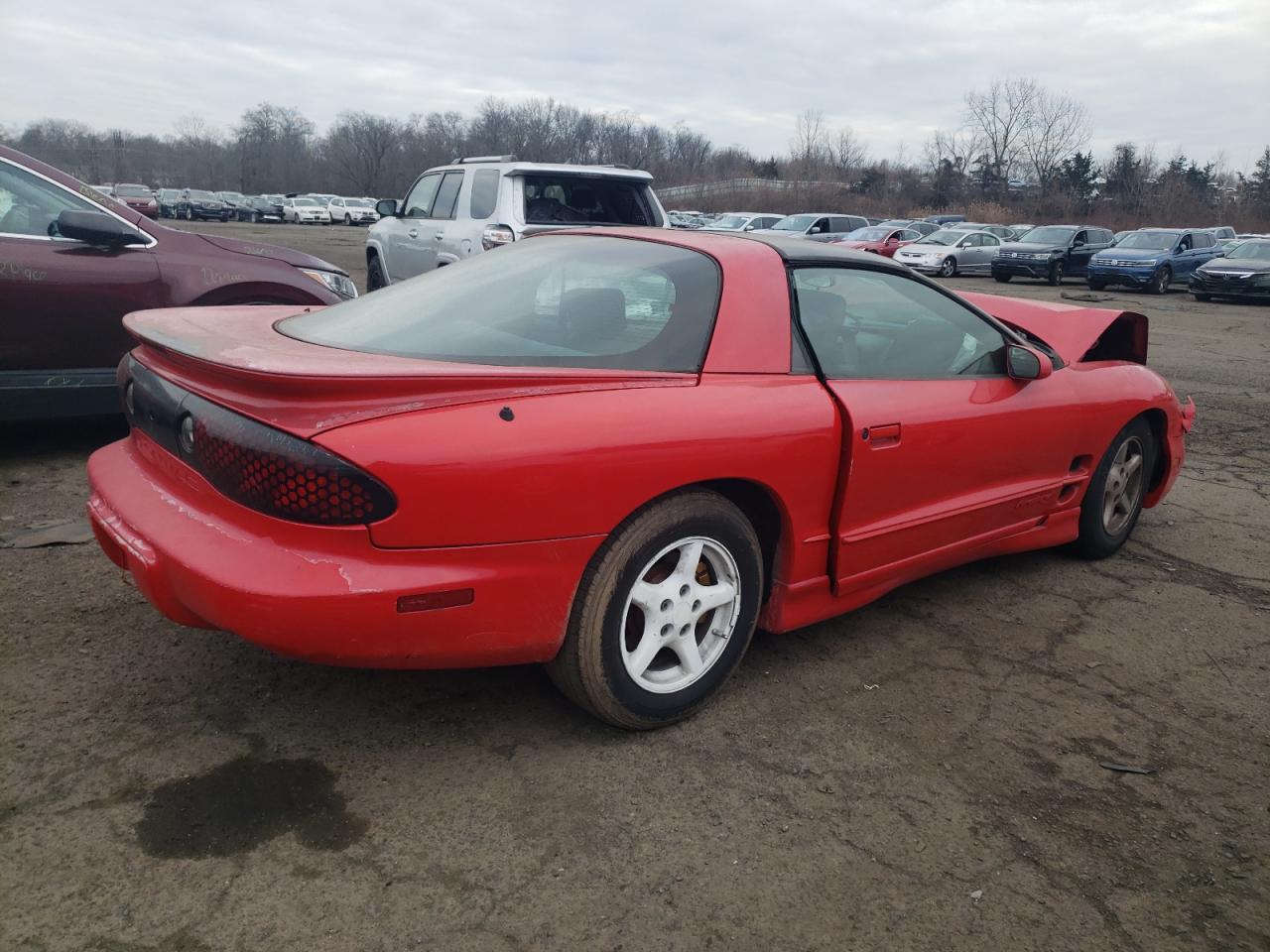 2002 Pontiac Firebird VIN 2G2FS22K922138303 Copart auction photo, front end / minor dent/scratches damage thumbnail 3