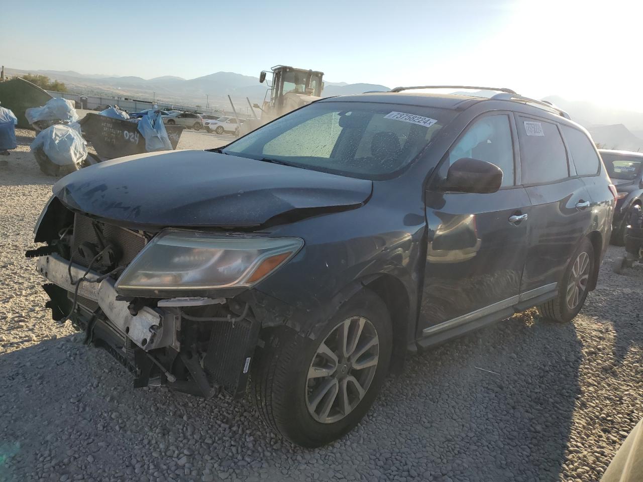 2015 Nissan Pathfinder VIN 5N1AR2MN6FC623041