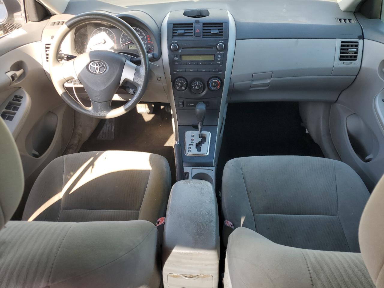2010 Toyota Corolla VIN 1NXBU4EE6AZ190448 Copart auction photo, minor dent/scratches damage thumbnail 8