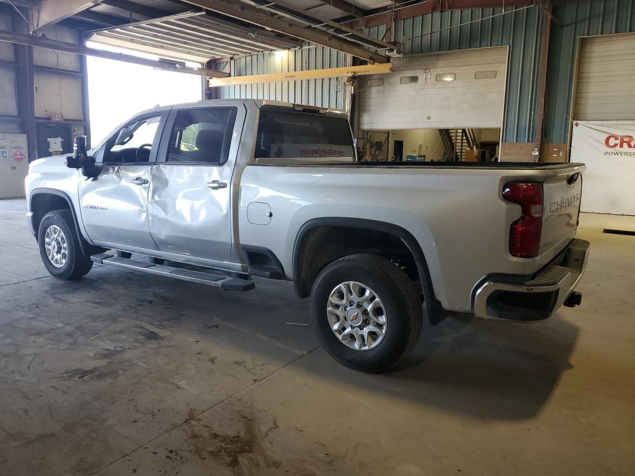 2022 Chevrolet Silverado VIN 1GC4YNEY5NF102940 Copart auction photo, side / minor dent/scratches damage thumbnail 2
