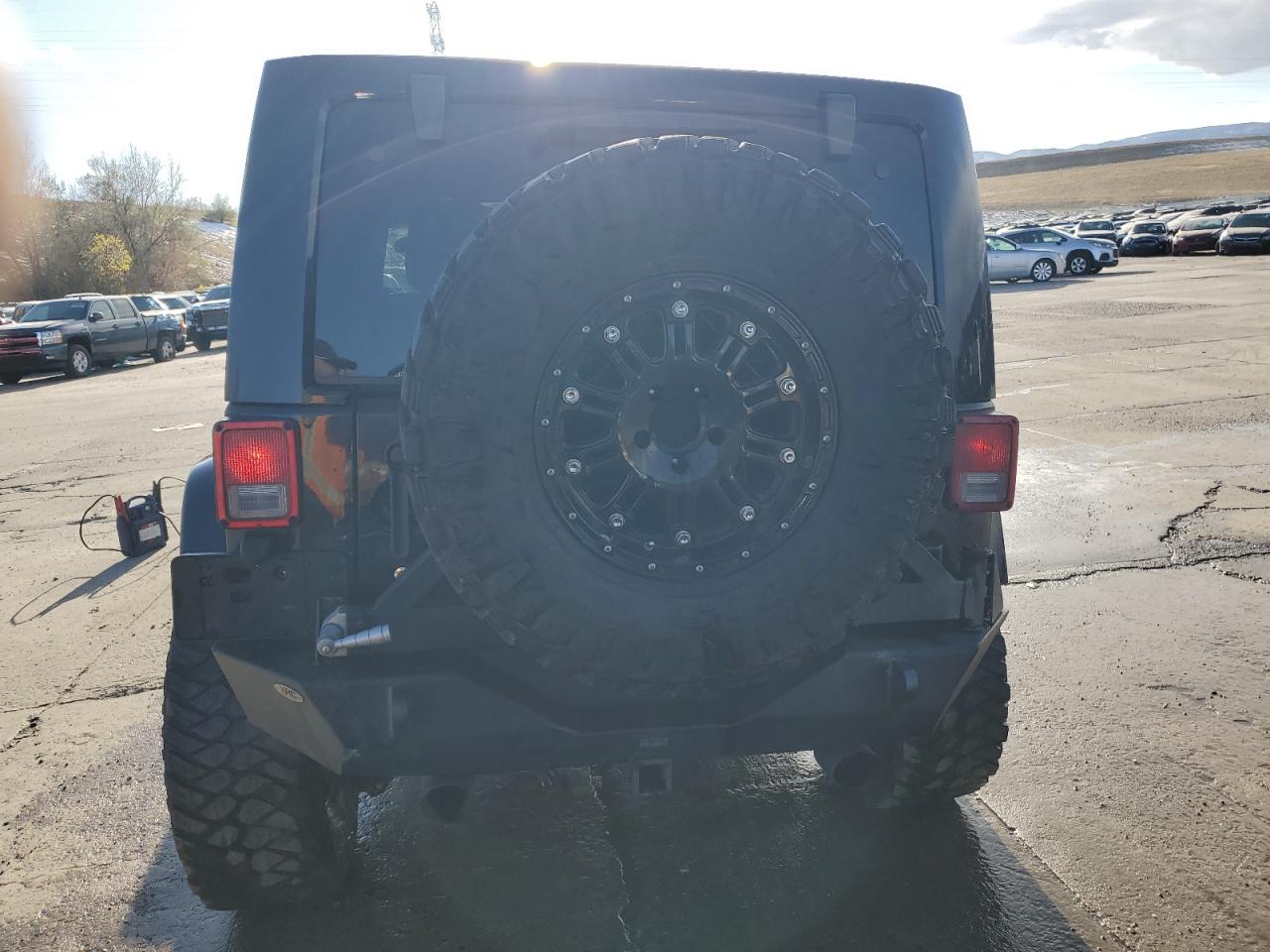 2012 Jeep Wrangler VIN 1C4HJWEG0CL256618 Copart auction photo, front end / hail damage thumbnail 6
