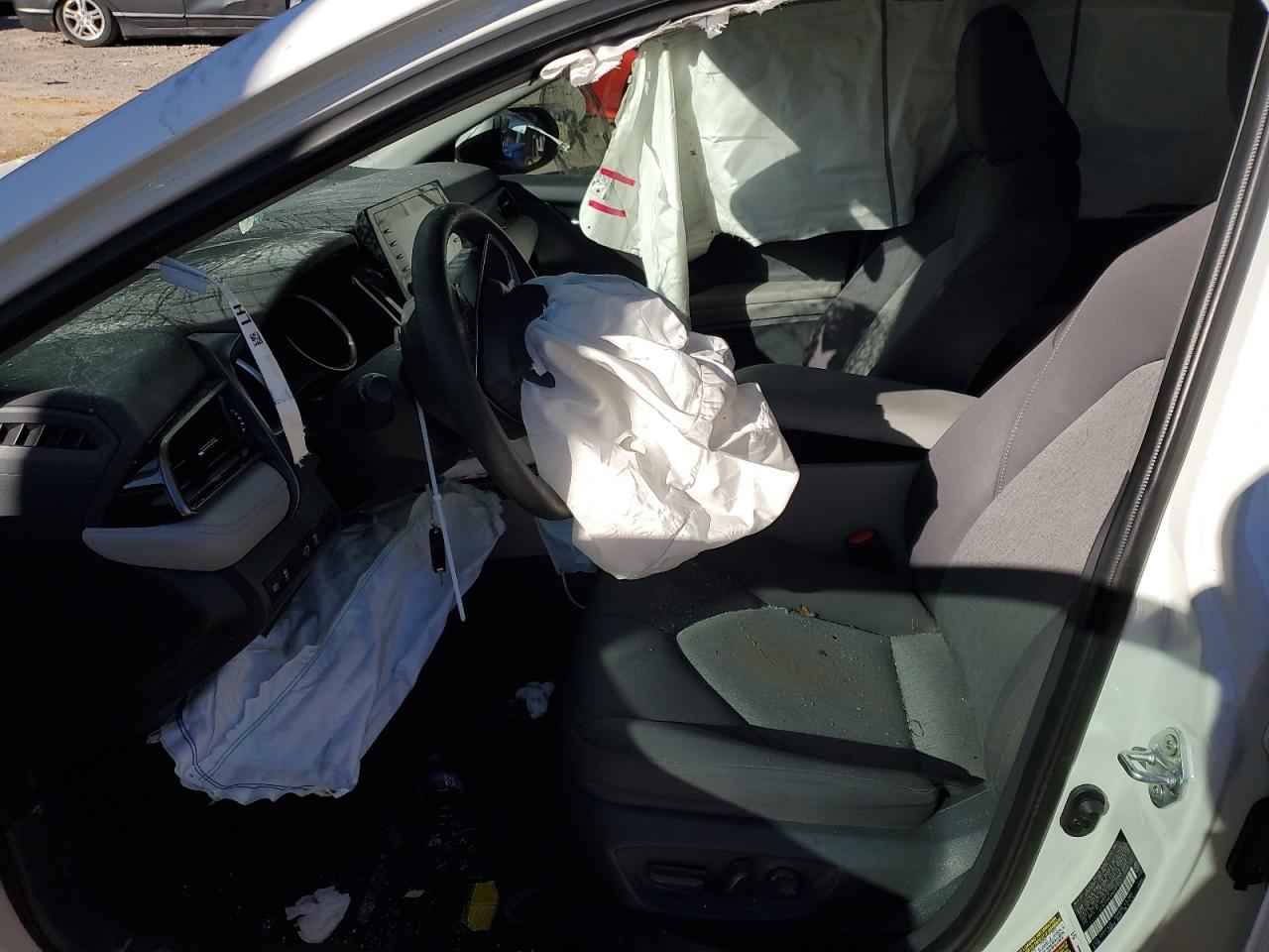 2021 Toyota Camry VIN 4T1C11AK4MU497533 Copart auction photo, front end damage thumbnail 7