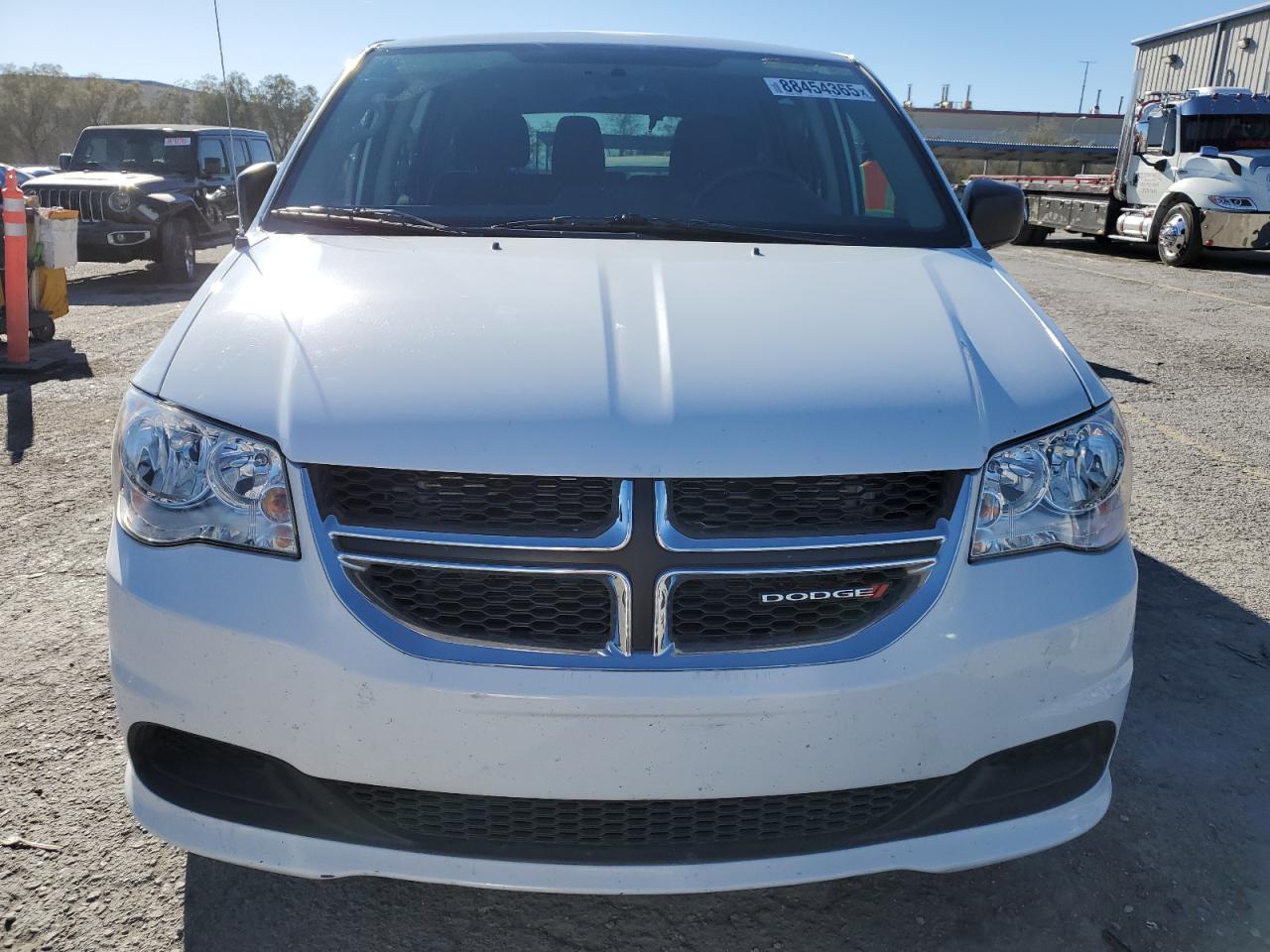 2017 Dodge Caravan VIN 2C4RDGBGXHR822515 Copart auction photo, rear end damage thumbnail 5