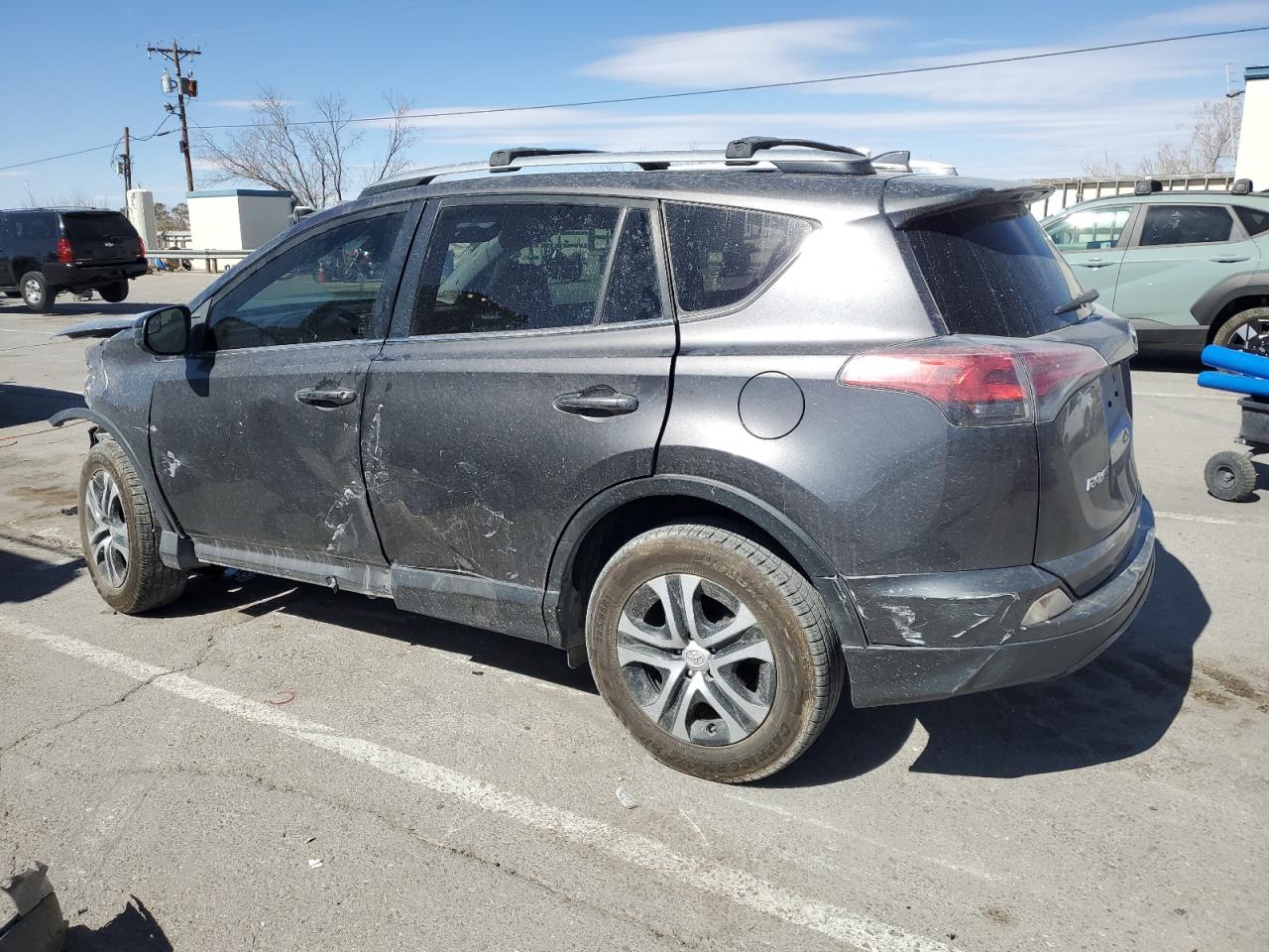 2017 Toyota RAV 4 VIN JTMZFREV1HJ715308 Copart auction photo, front end / side damage thumbnail 2