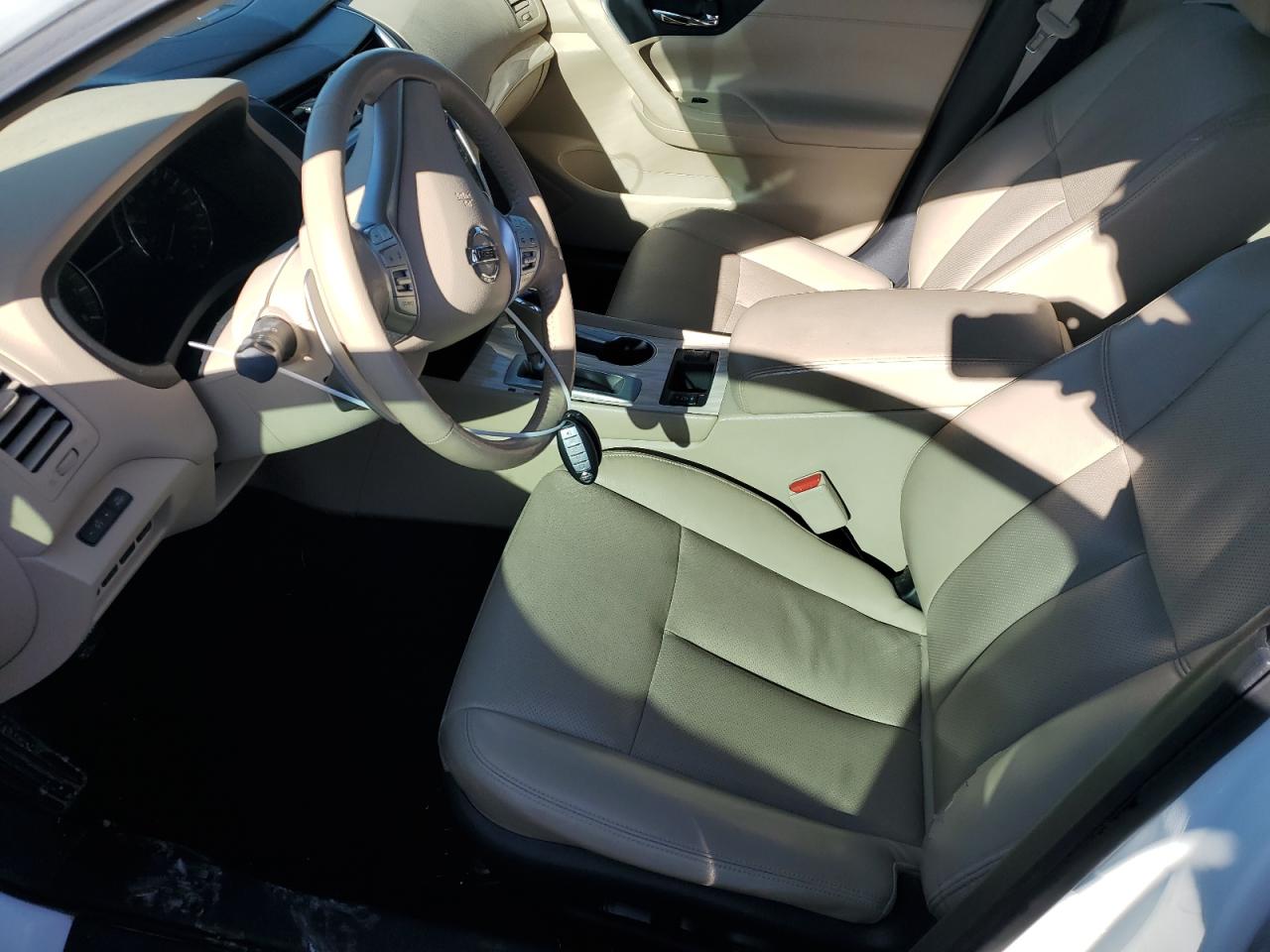 2016 Nissan Altima VIN 1N4BL3AP1GC160965 Copart auction photo, minor dent/scratches damage thumbnail 7