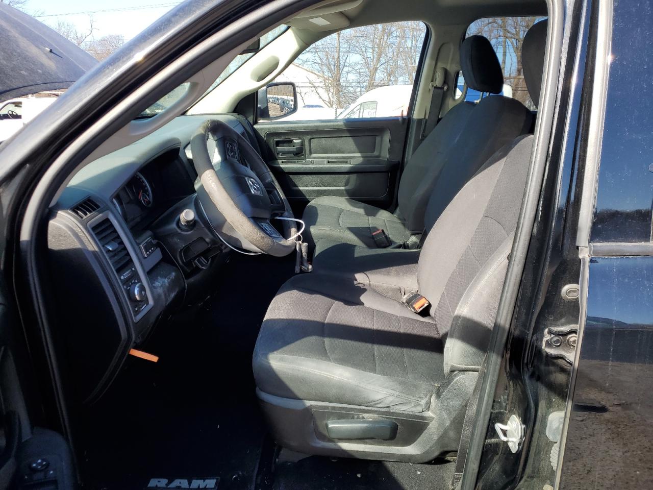 2019 RAM 1500 VIN 1C6RR7FG2KS664390 Copart auction photo, front end damage thumbnail 7