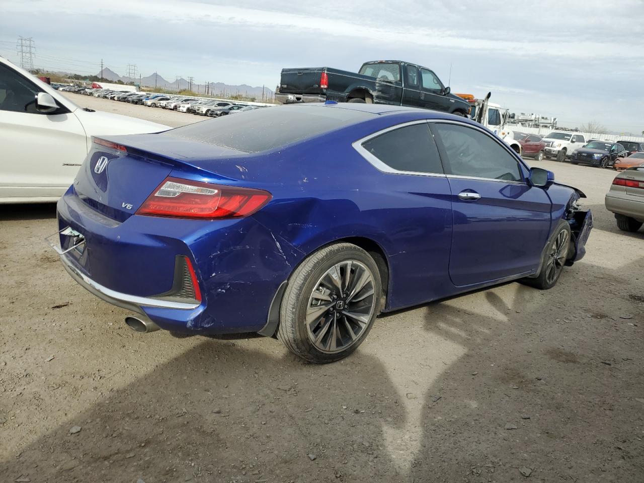 2016 Honda Accord VIN 1HGCT2B81GA000212 Copart auction photo, front end / undercarriage damage thumbnail 3