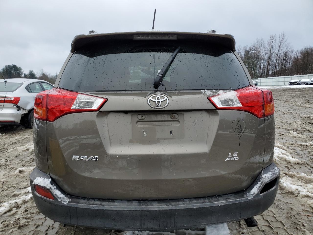 2015 Toyota RAV 4 VIN JTMBFREV7FD170261 Copart auction photo, front end / minor dent/scratches damage thumbnail 6