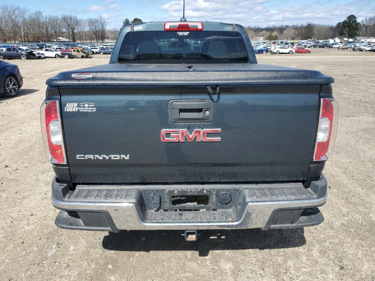 2017 GMC Canyon VIN 1GTG5BEN4H1238018 Copart auction photo, front end / minor dent/scratches damage thumbnail 6