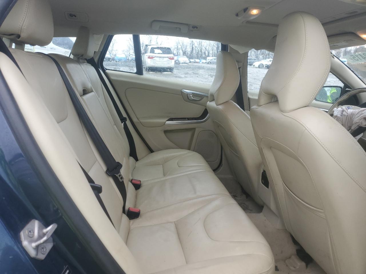 2015 Volvo V60 VIN YV140MEK9F1233763 Copart auction photo, undercarriage / front end damage thumbnail 10