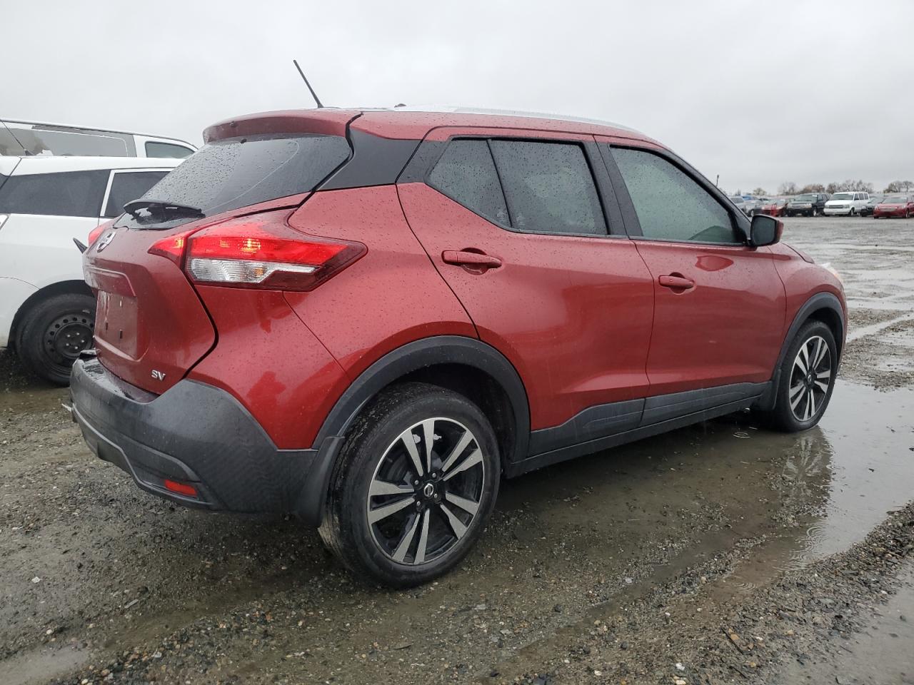 2019 Nissan Kicks VIN 3N1CP5CU9KL550164 Copart auction photo, all over / undercarriage damage thumbnail 3