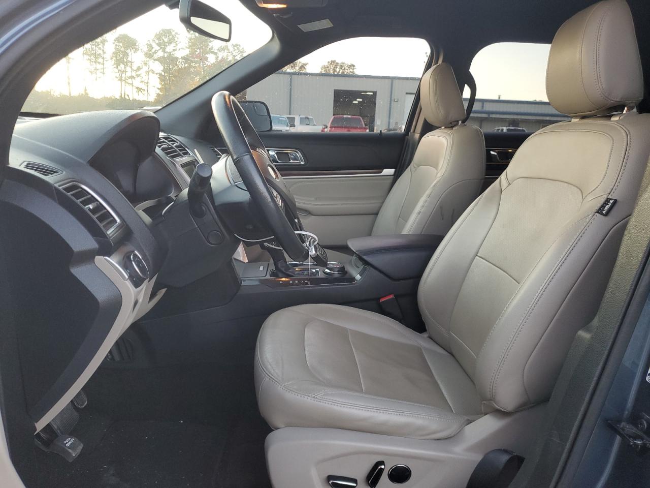 2018 Ford Explorer VIN 1FM5K8F81JGB45600 Copart auction photo, front end damage thumbnail 7