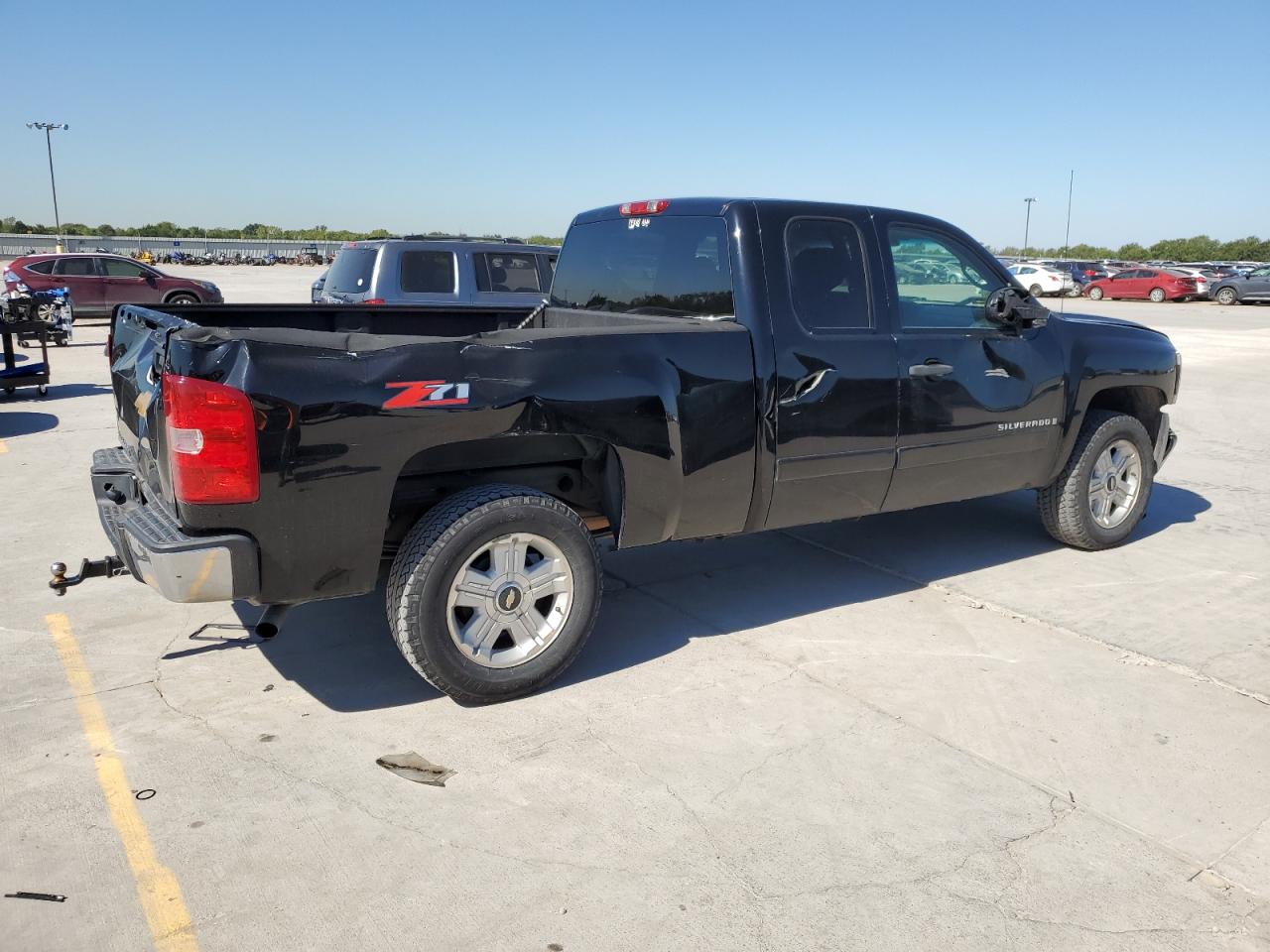 2007 Chevrolet Silverado VIN 2GCEC19J371733642 Copart auction photo, front end / rear end damage thumbnail 3