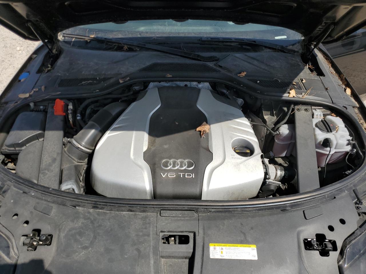 2016 Audi A8 VIN WAU3RAFD9GN004562 Copart auction photo, normal wear / minor dent/scratches damage thumbnail 12