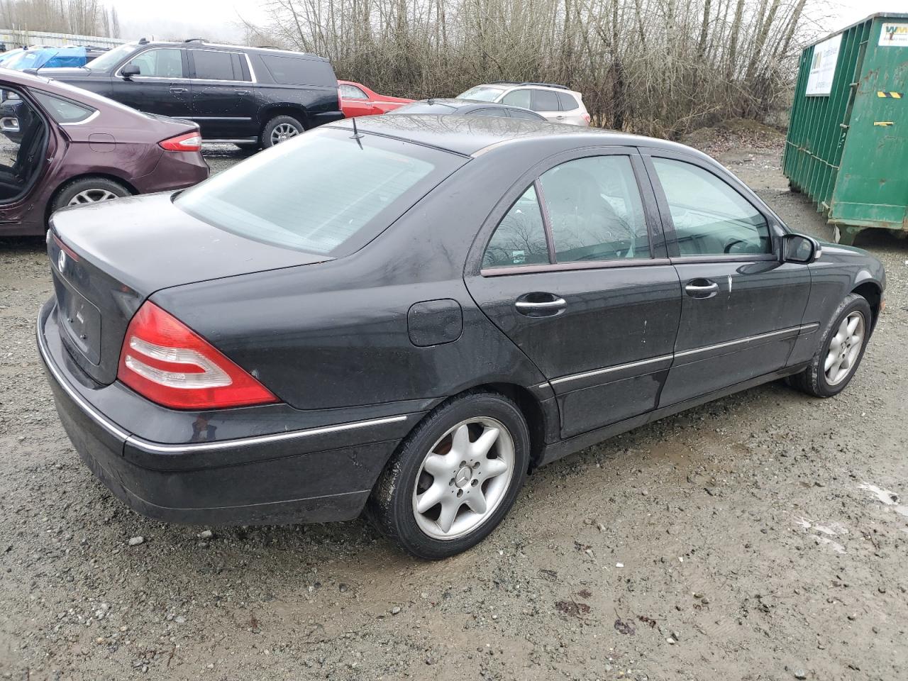 2002 Mercedes-Benz C-klasse VIN WDBRF64J52F288883 Copart auction photo, minor dent/scratches damage thumbnail 3