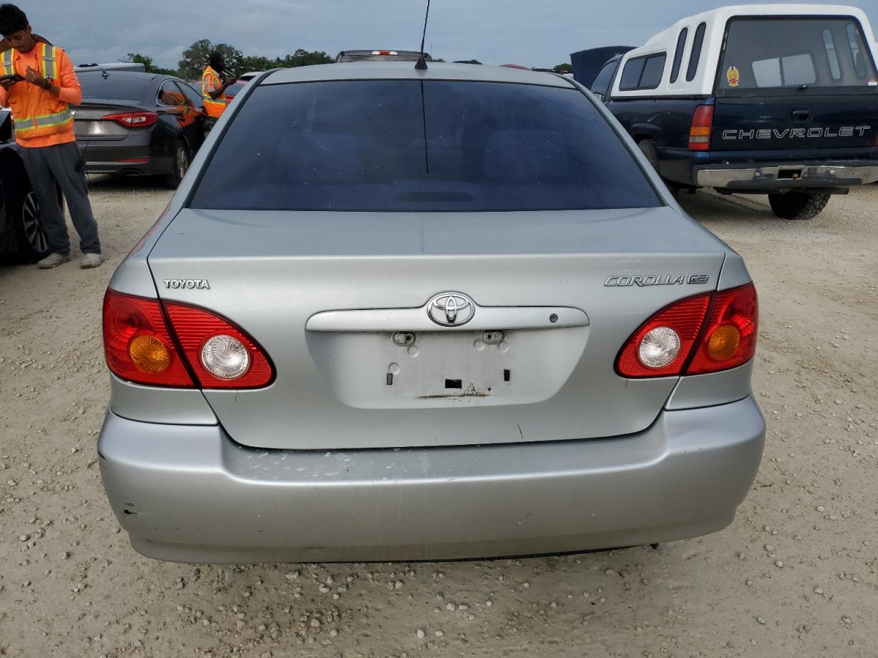 2004 Toyota Corolla VIN 1NXBR32E24Z312839 Copart auction photo, water/flood / minor dent/scratches damage thumbnail 6