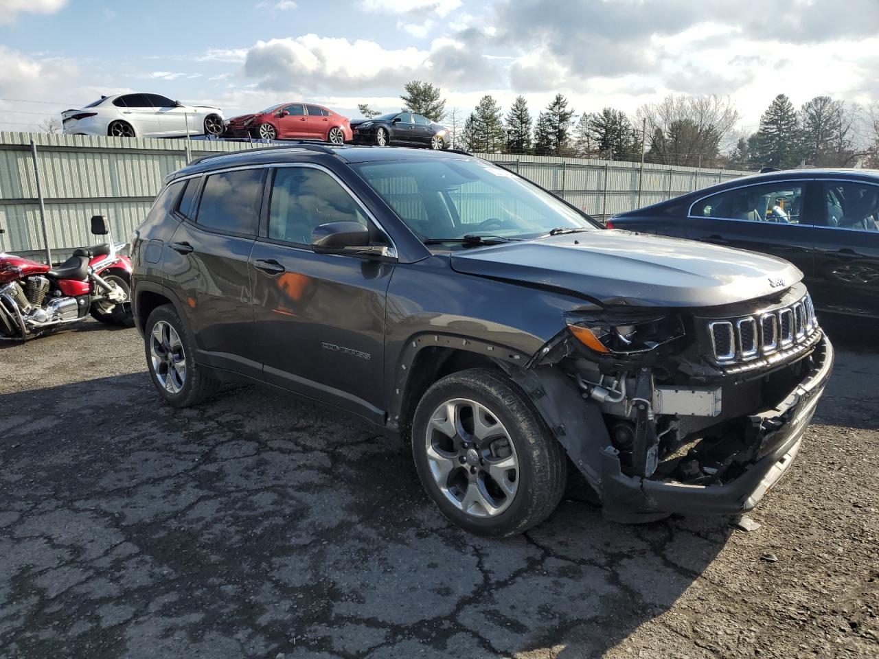 2020 Jeep Compass VIN 3C4NJDCB4LT127347 Copart auction photo, front end damage thumbnail 4