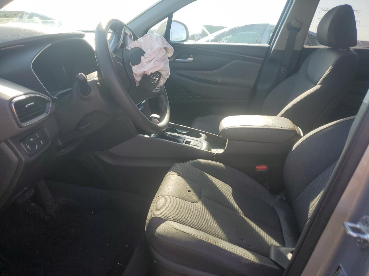 2020 Hyundai Santa Fe VIN 5NMS3CAD8LH237701 Copart auction photo, front end / minor dent/scratches damage thumbnail 7