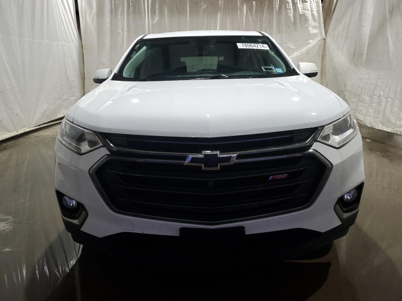2019 Chevrolet Traverse VIN 1GNEVJKW7KJ209514 Copart auction photo, side / rear end damage thumbnail 5