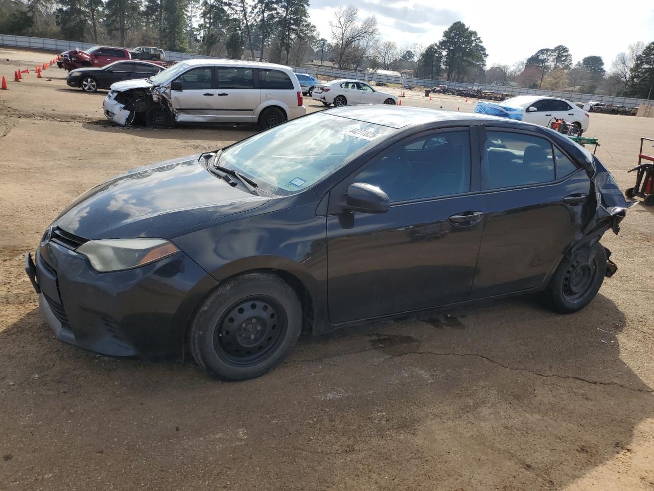 2015 Toyota Corolla VIN 5YFBURHE0FP258065