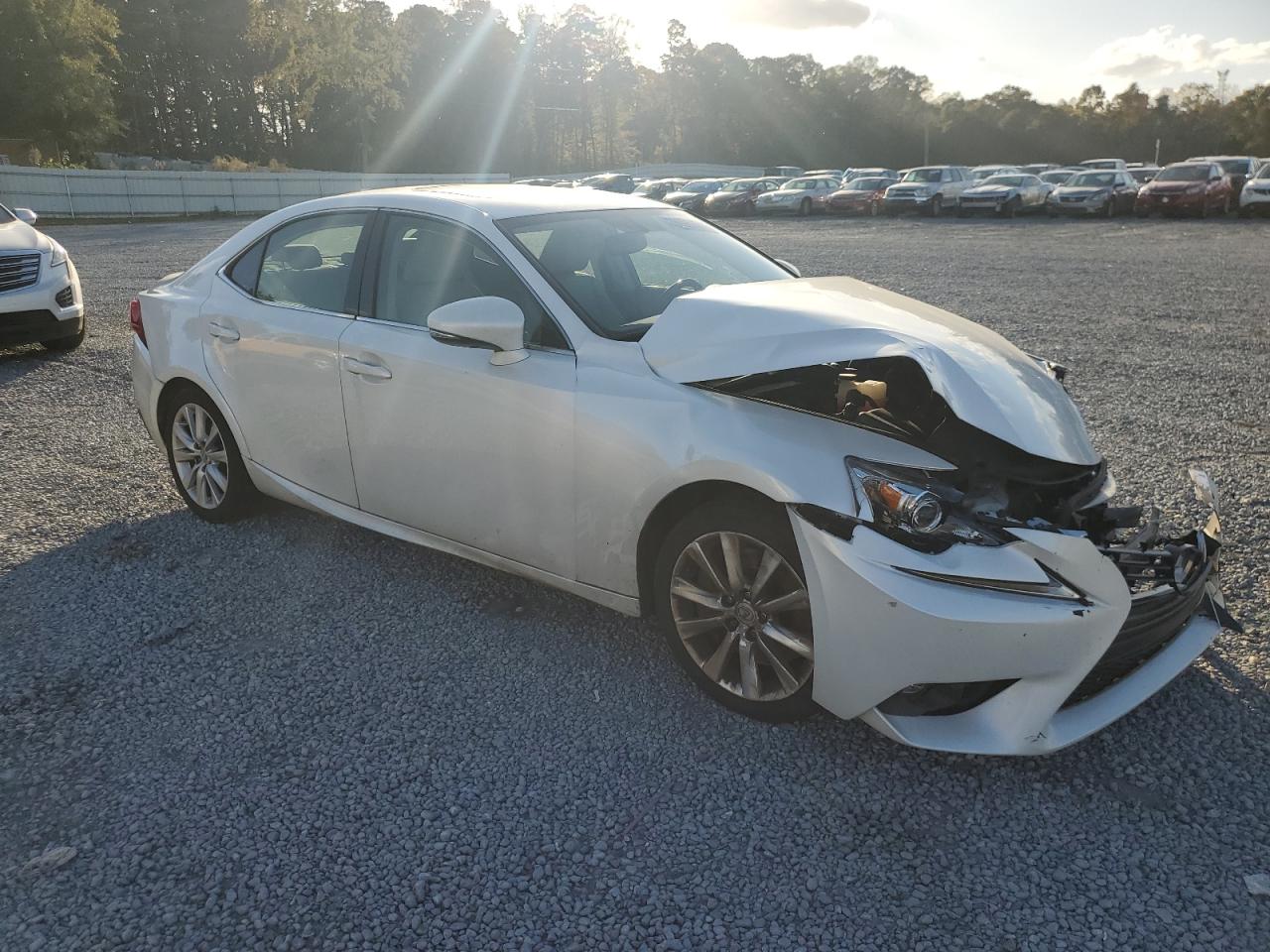 2016 Lexus IS VIN JTHBA1D2XG5012093 Copart auction photo, front end / minor dent/scratches damage thumbnail 4