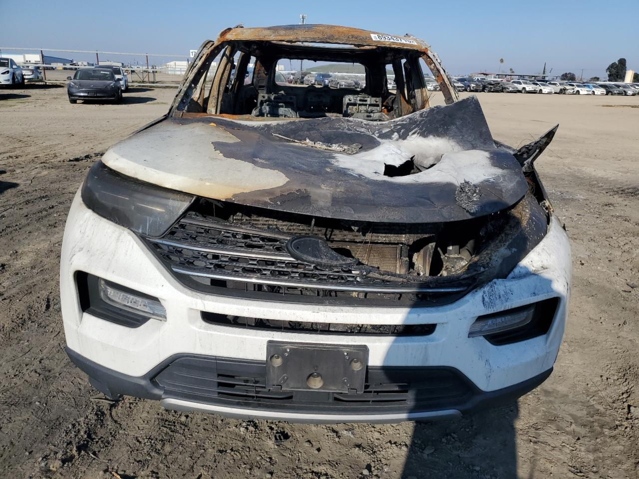 2020 Ford Explorer VIN 1FMSK7DH2LGC82743 Copart auction photo, burn damage thumbnail 5