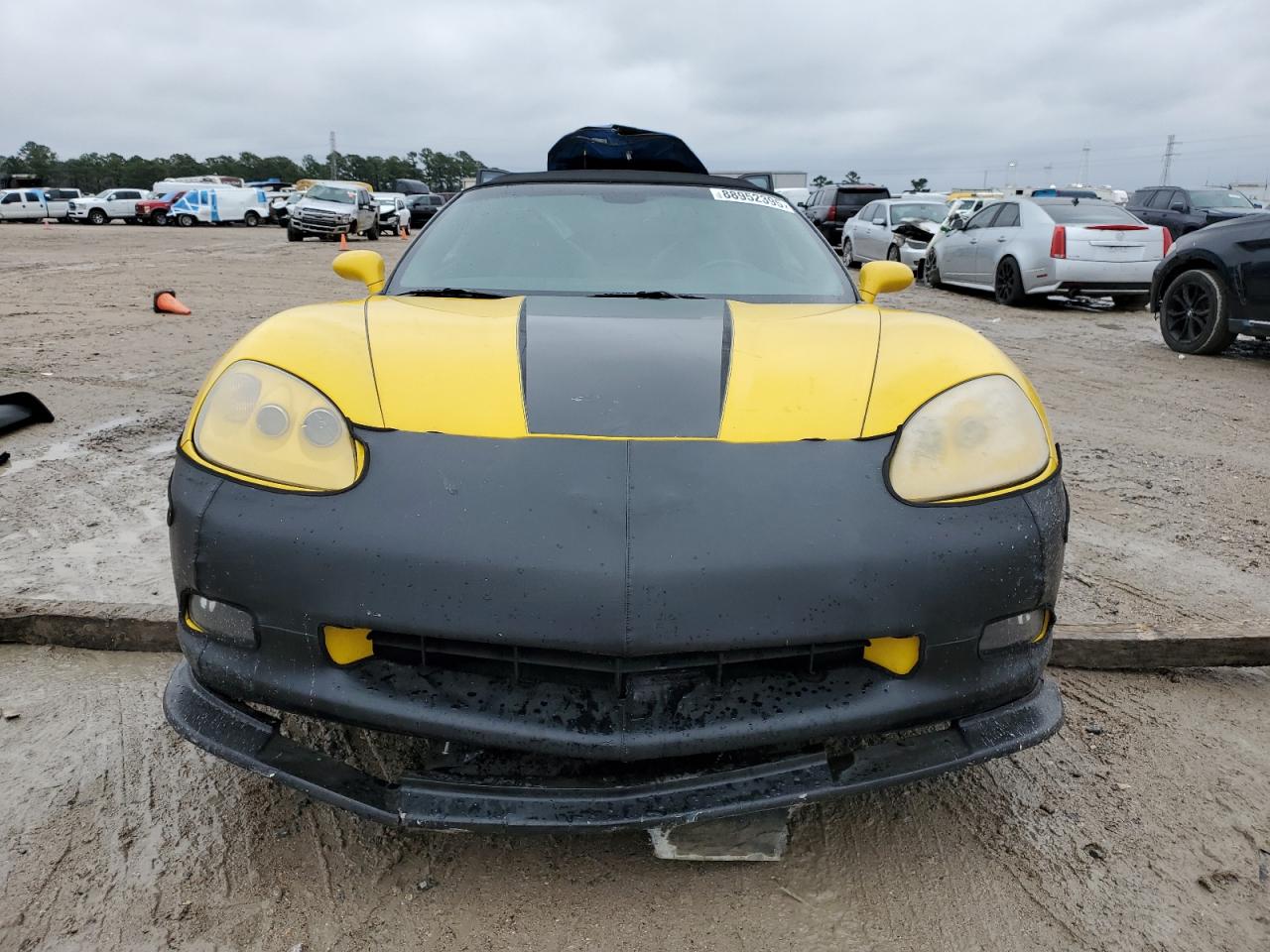 2009 Chevrolet Corvette VIN 1G1YY36W895200013 Copart auction photo, vandalism / mechanical damage thumbnail 5