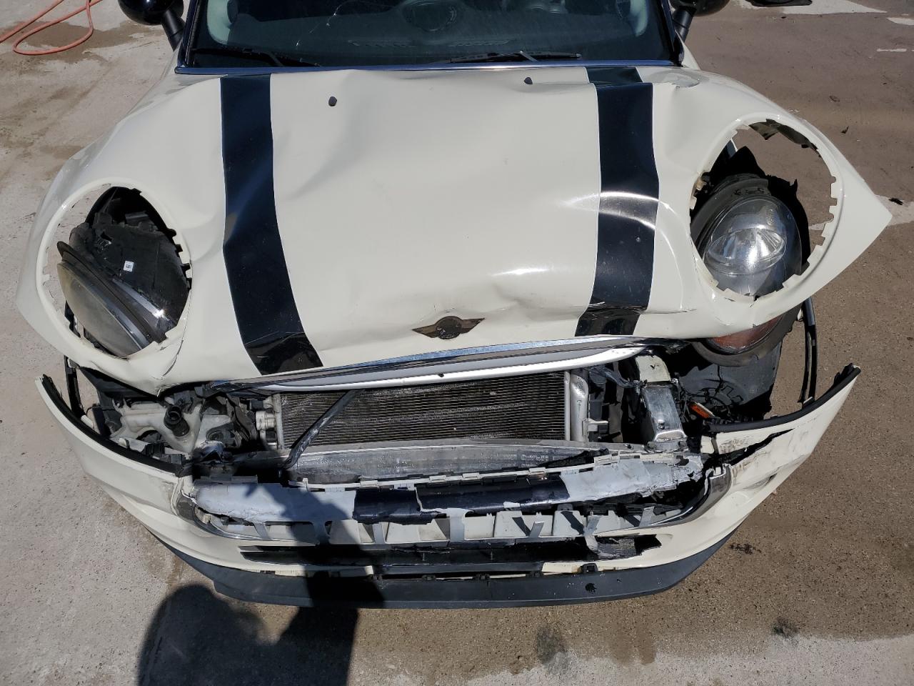 2015 MINI Cooper VIN WMWXM5C55FT938782 Copart auction photo, front end / minor dent/scratches damage thumbnail 12