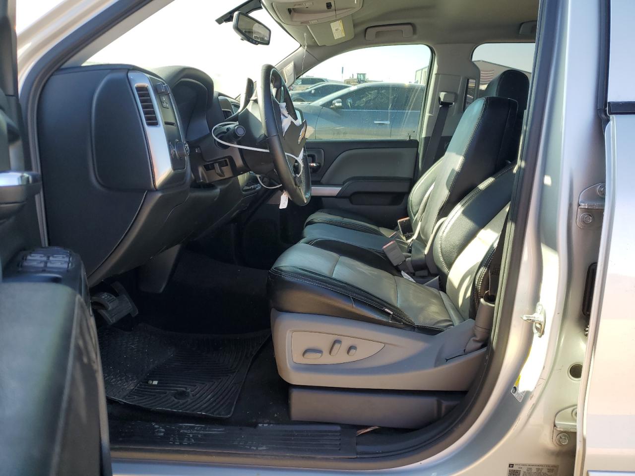 2018 Chevrolet Silverado VIN 3GCPCREC0JG397400 Copart auction photo, front end / minor dent/scratches damage thumbnail 7