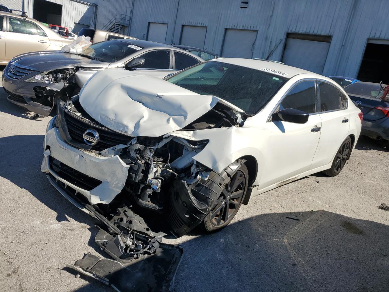 2018 Nissan Altima VIN 1N4AL3AP0JC241944