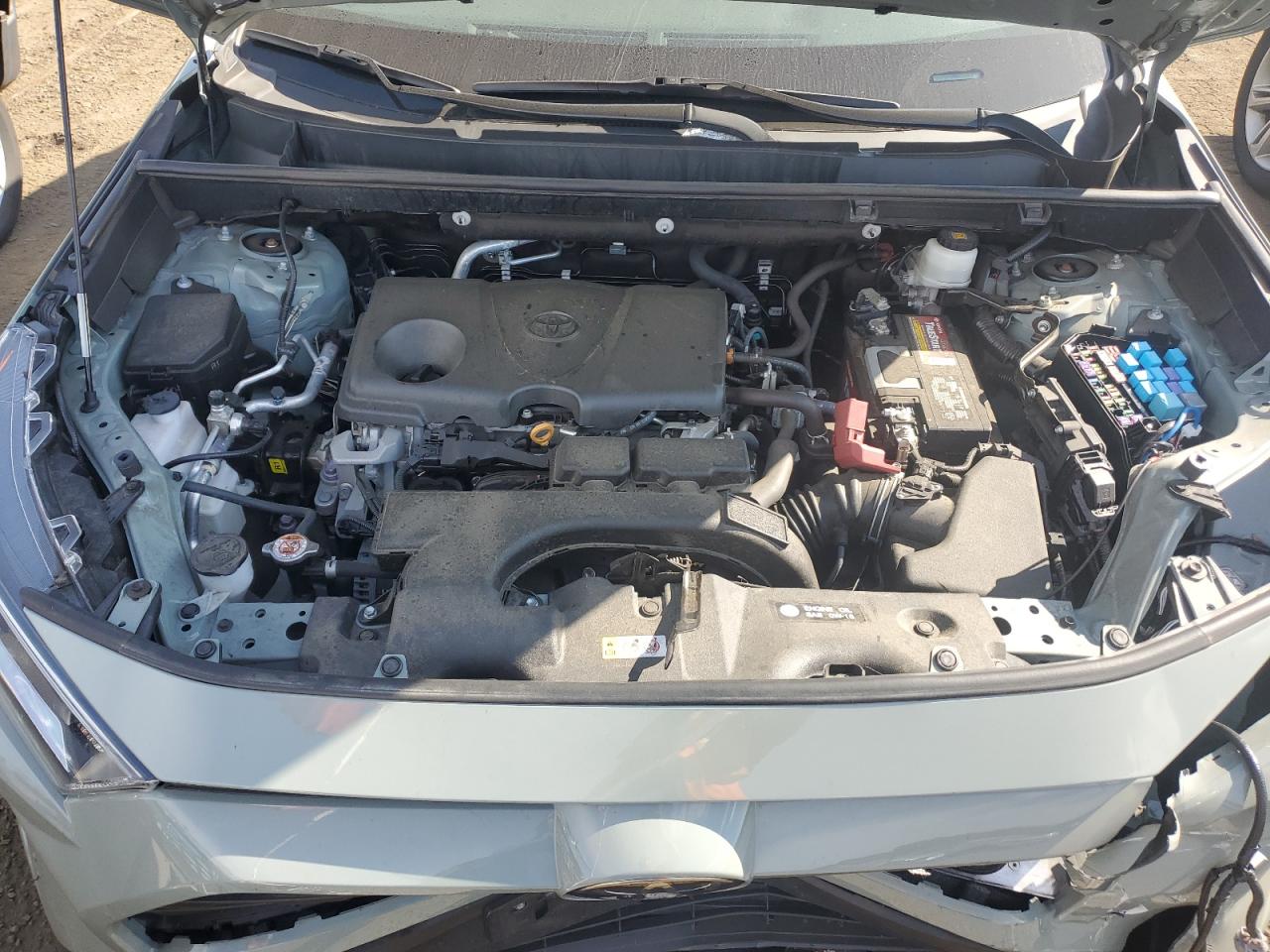 2020 Toyota RAV 4 VIN 2T3P1RFV6LW136359 Copart auction photo, front end / minor dent/scratches damage thumbnail 12