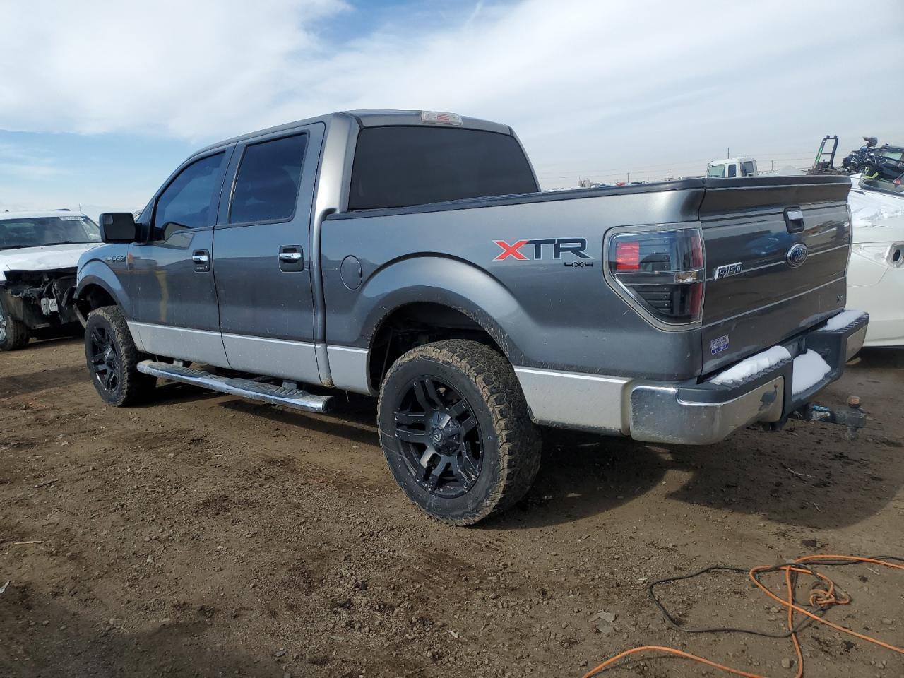 2011 Ford F-150 VIN 1FTFW1EF8BFC66961 Copart auction photo, front end damage thumbnail 2