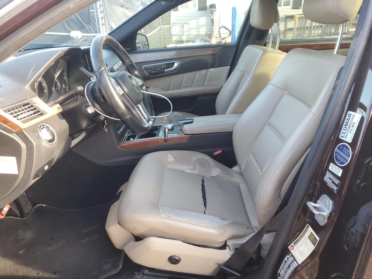 2013 Mercedes-Benz E-klasse VIN WDDHF5KB8DA702411 Copart auction photo, front end / minor dent/scratches damage thumbnail 7