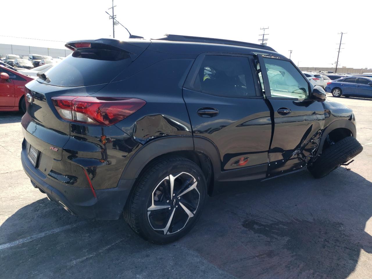2021 Chevrolet TrailBlazer VIN KL79MTSL1MB128789 Copart auction photo, all over damage thumbnail 3
