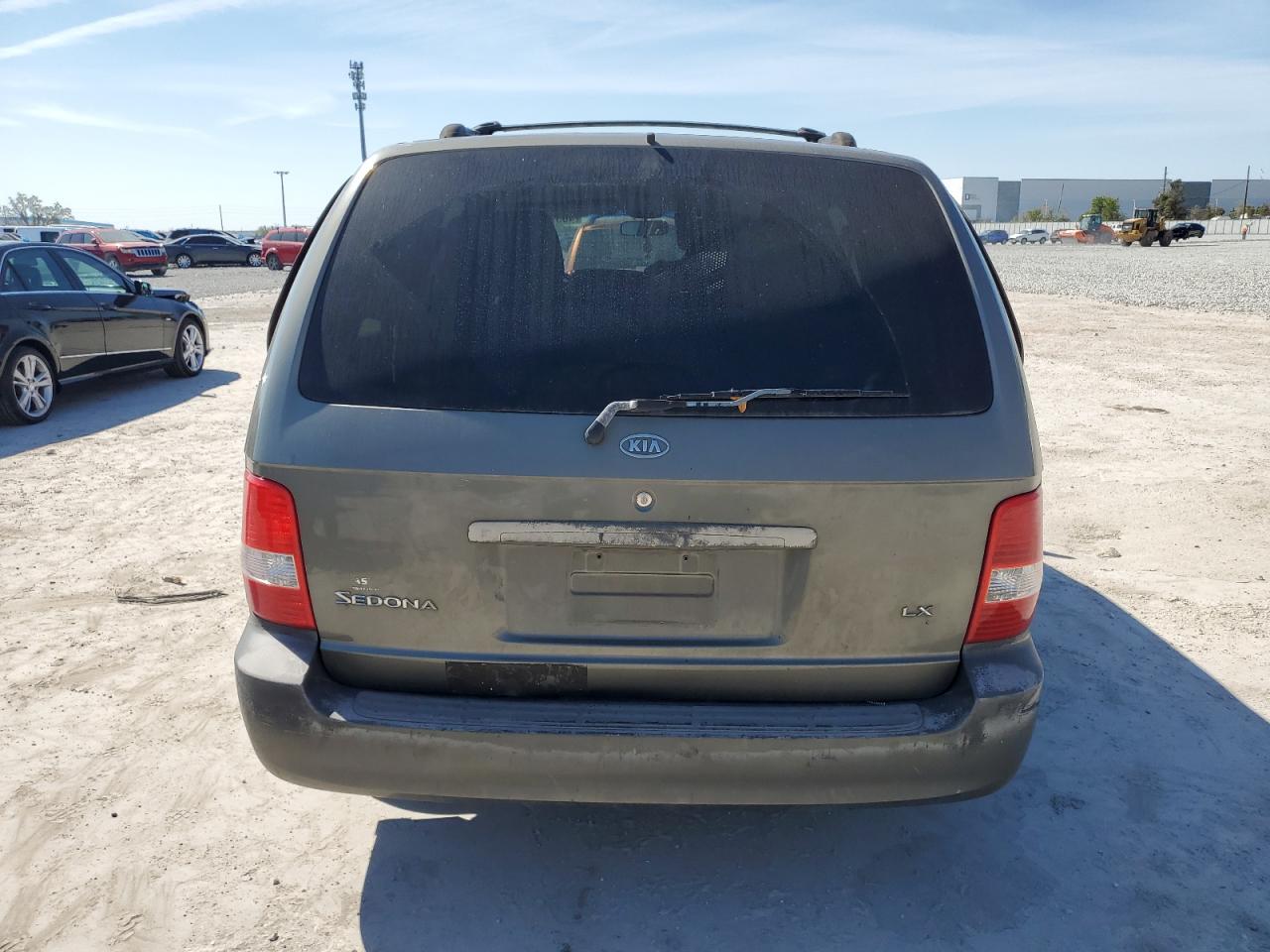2003 KIA Sedona VIN KNDUP131536433208 Copart auction photo, front end damage thumbnail 6