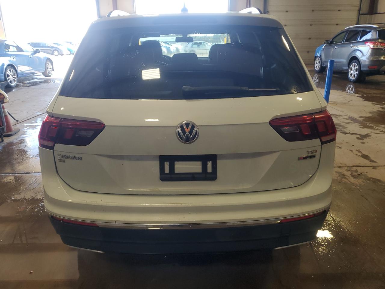 2018 Volkswagen Tiguan VIN 3VV2B7AX5JM139046 Copart auction photo, rear end / front end damage thumbnail 6