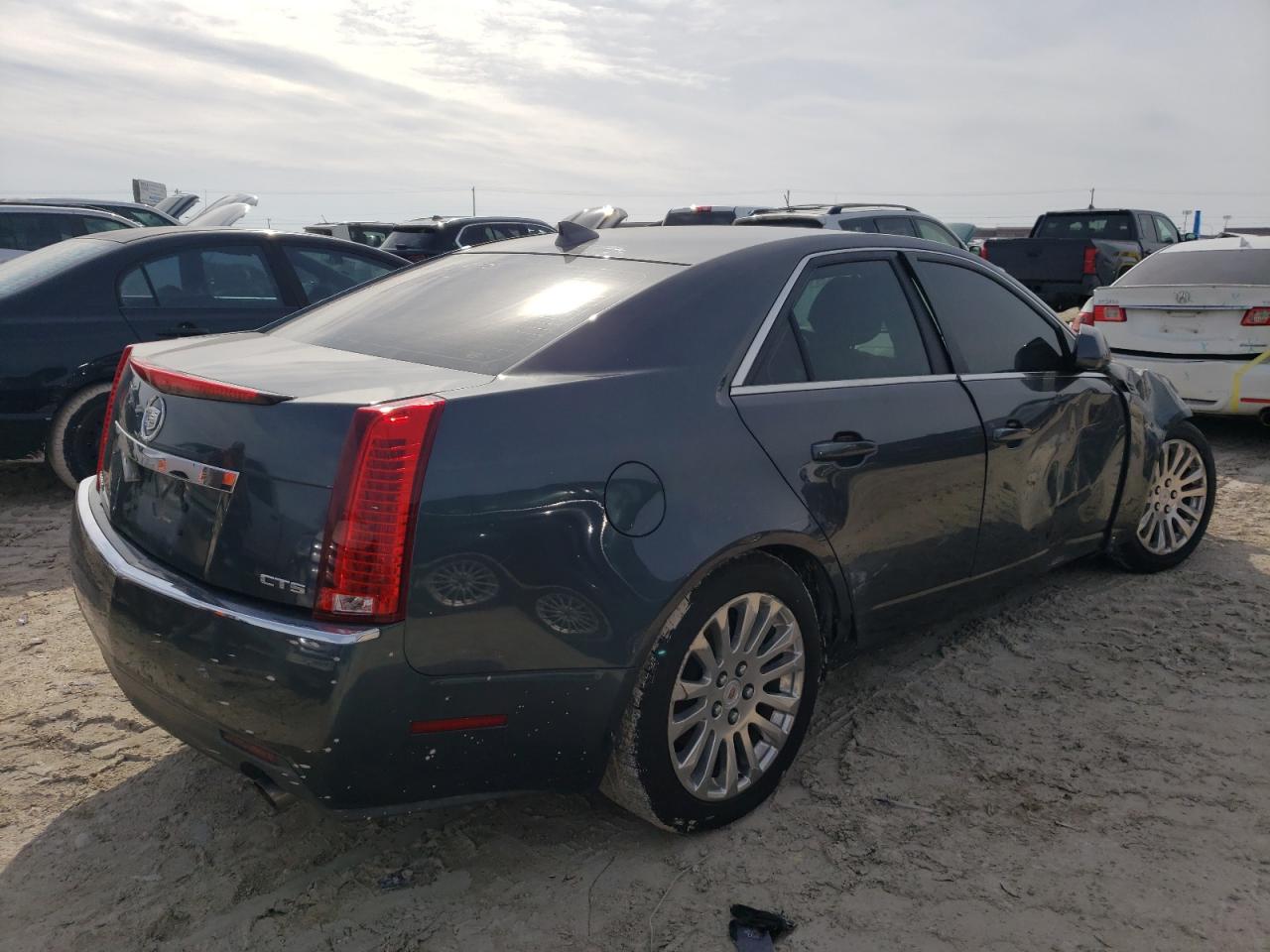 2009 Cadillac CTS VIN 1G6DF577790164569 Copart auction photo, front end / side damage thumbnail 3
