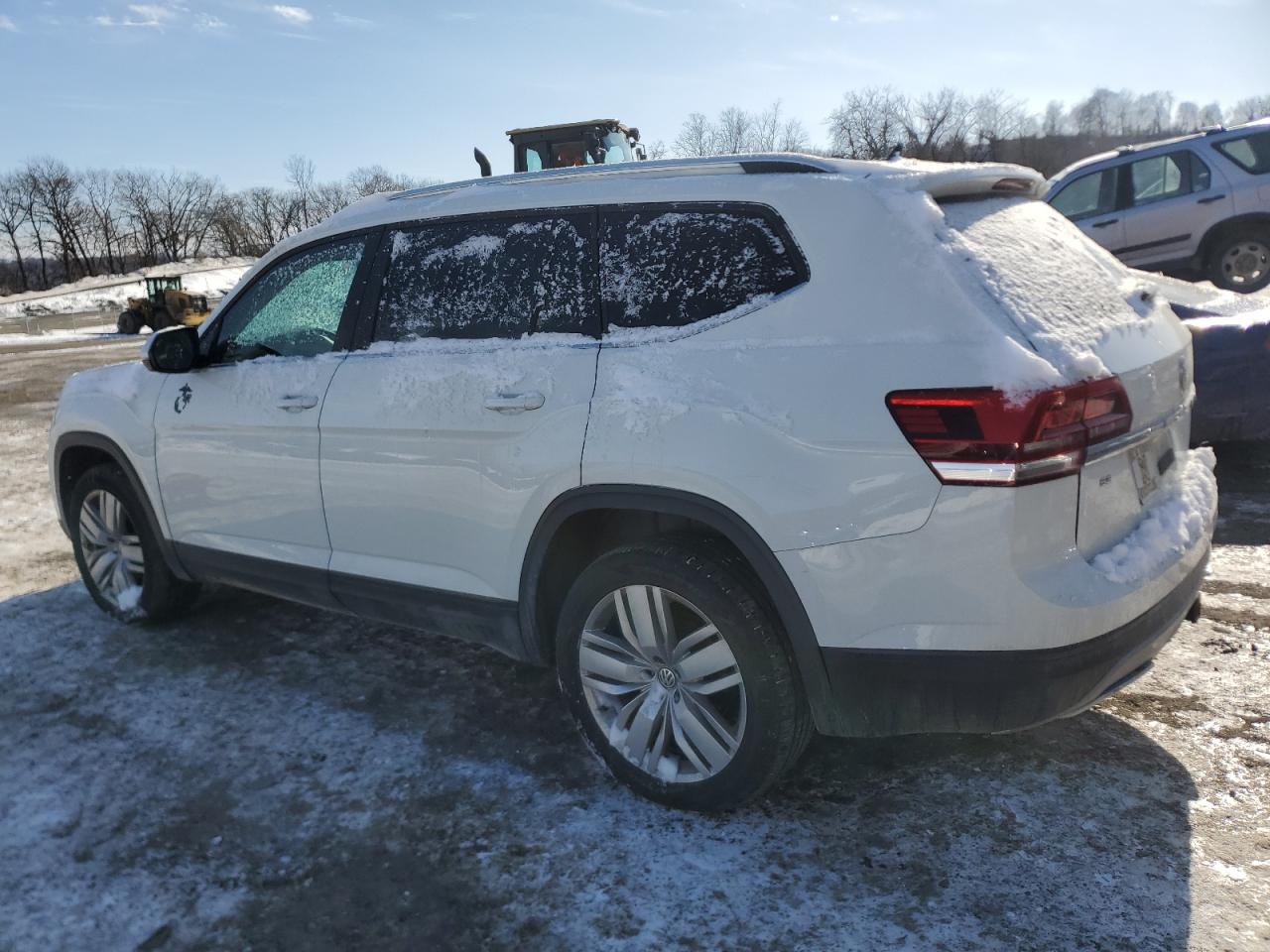 2019 Volkswagen Atlas VIN 1V2UR2CA5KC618700 Copart auction photo, front end damage thumbnail 2