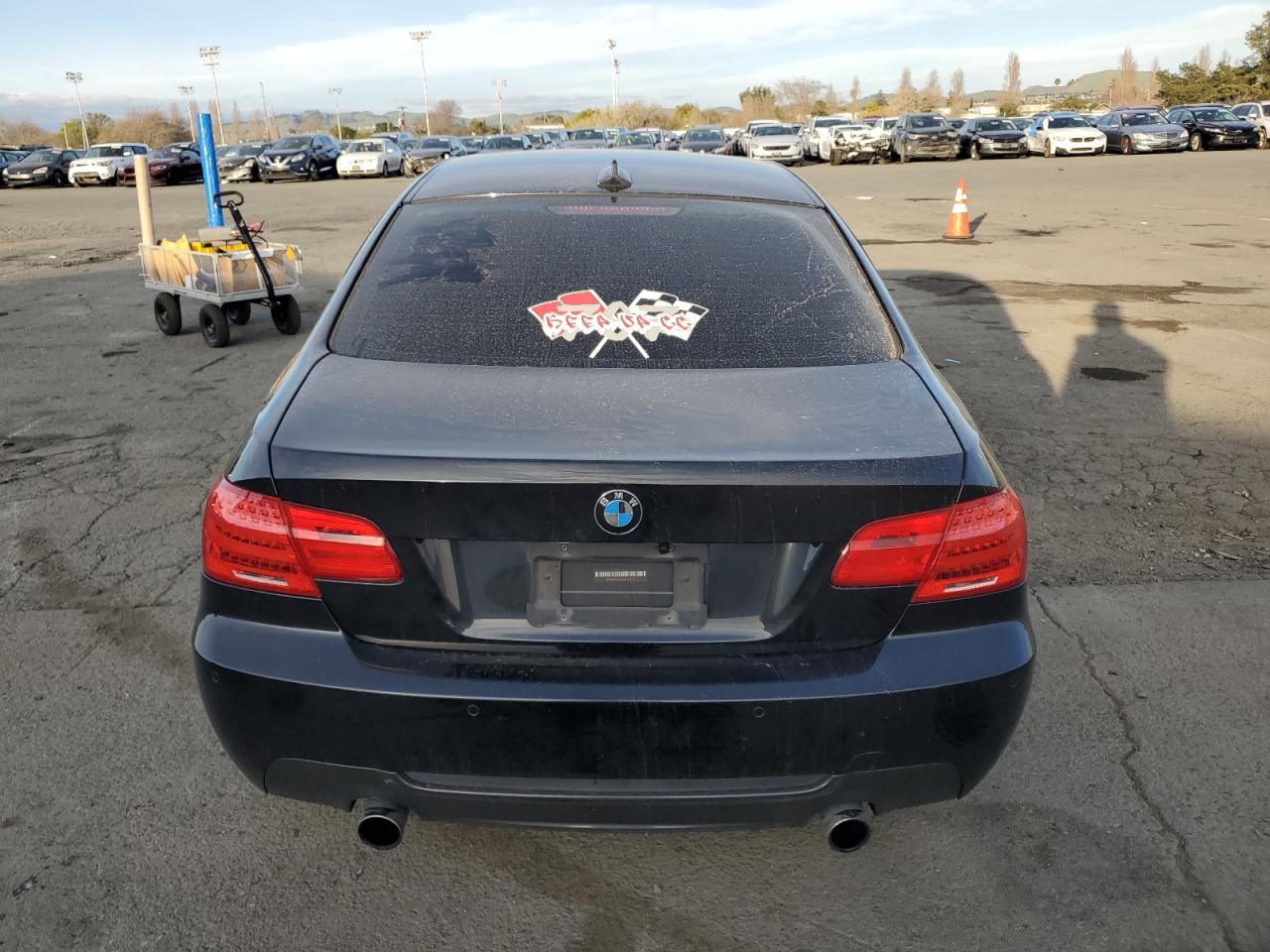 2011 BMW 3er VIN WBAKG7C5XBE598752 Copart auction photo, mechanical / side damage thumbnail 6