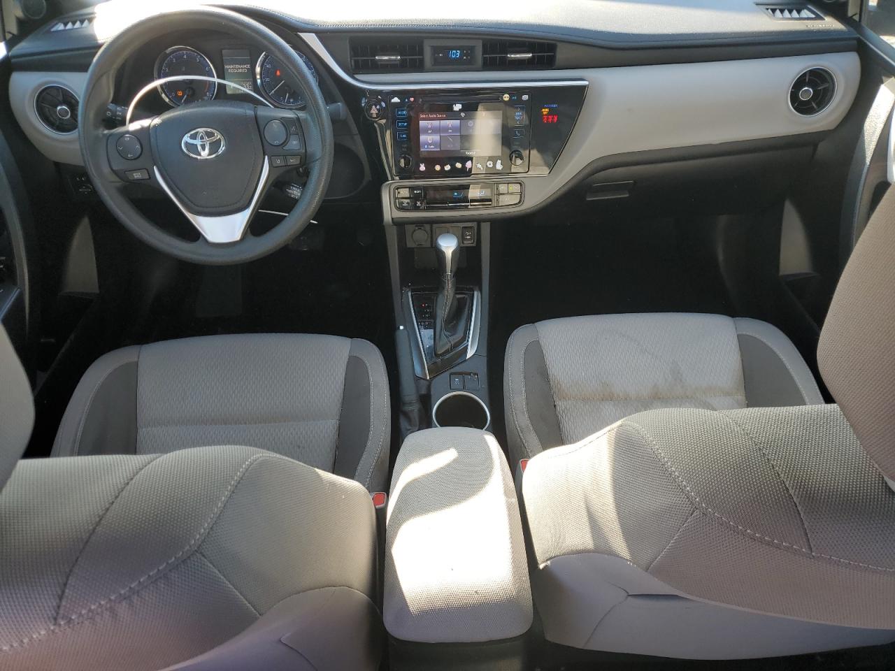 2019 Toyota Corolla VIN 5YFBURHE6KP865825 Copart auction photo, rear end / side damage thumbnail 8
