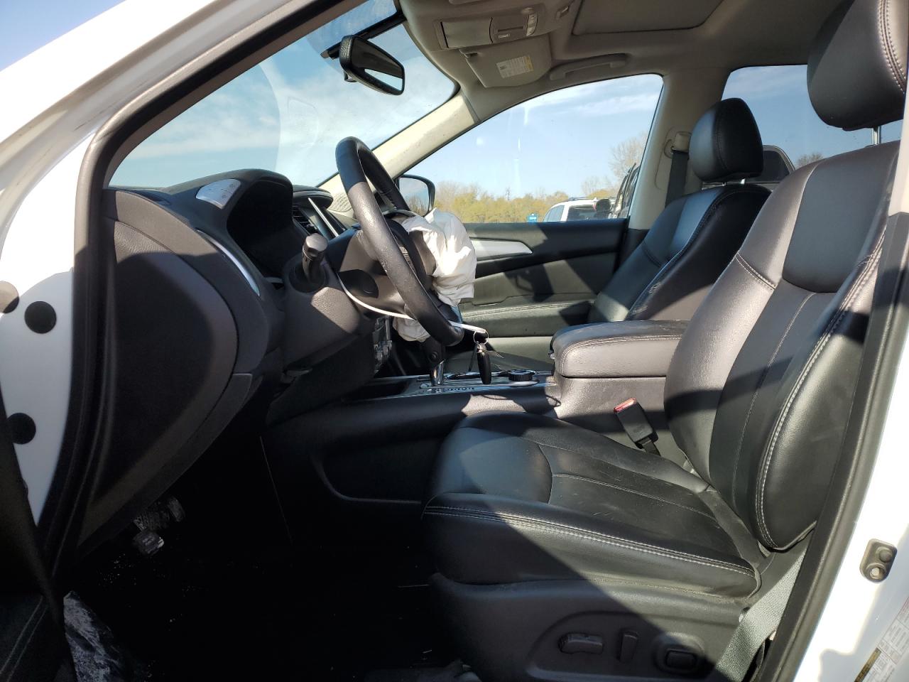 2019 Nissan Pathfinder VIN 5N1DR2MM5KC608853 Copart auction photo, front end damage thumbnail 7