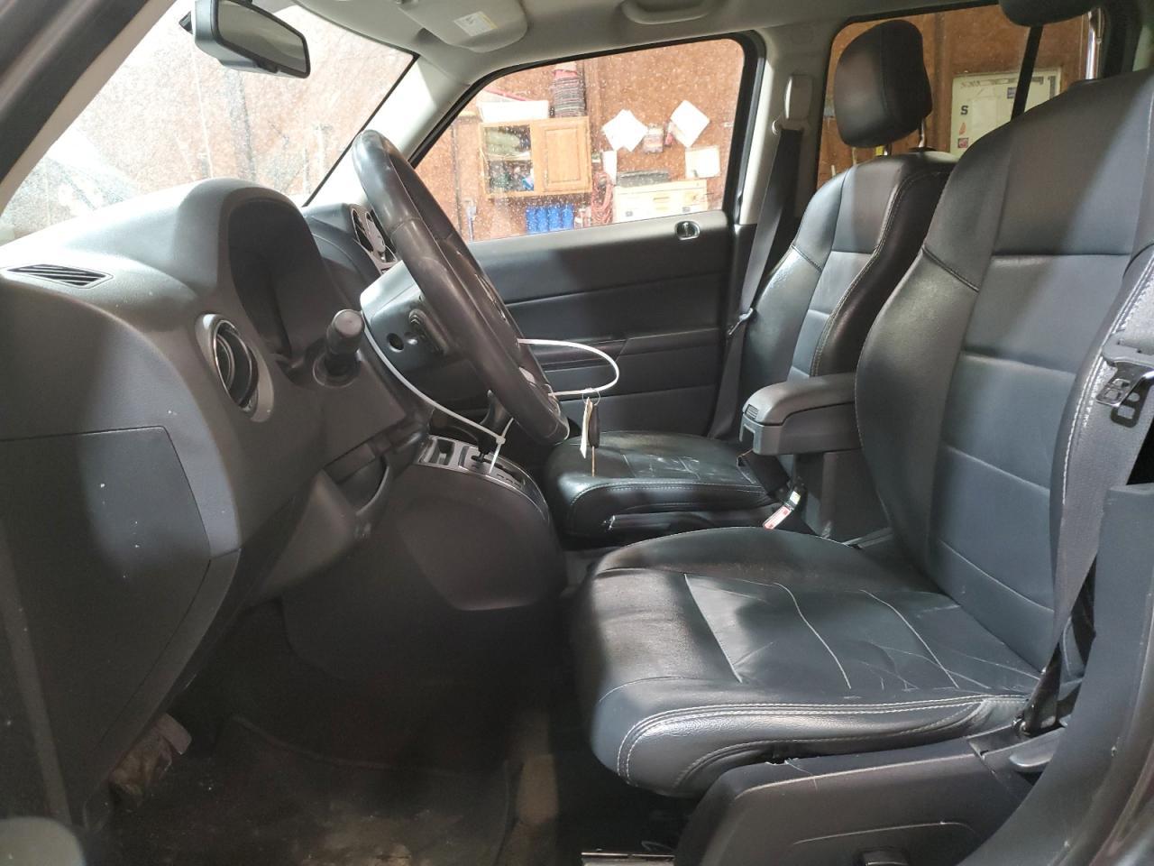2016 Jeep Liberty (Patriot) VIN 1C4NJRFB6GD567347 Copart auction photo, front end damage thumbnail 7