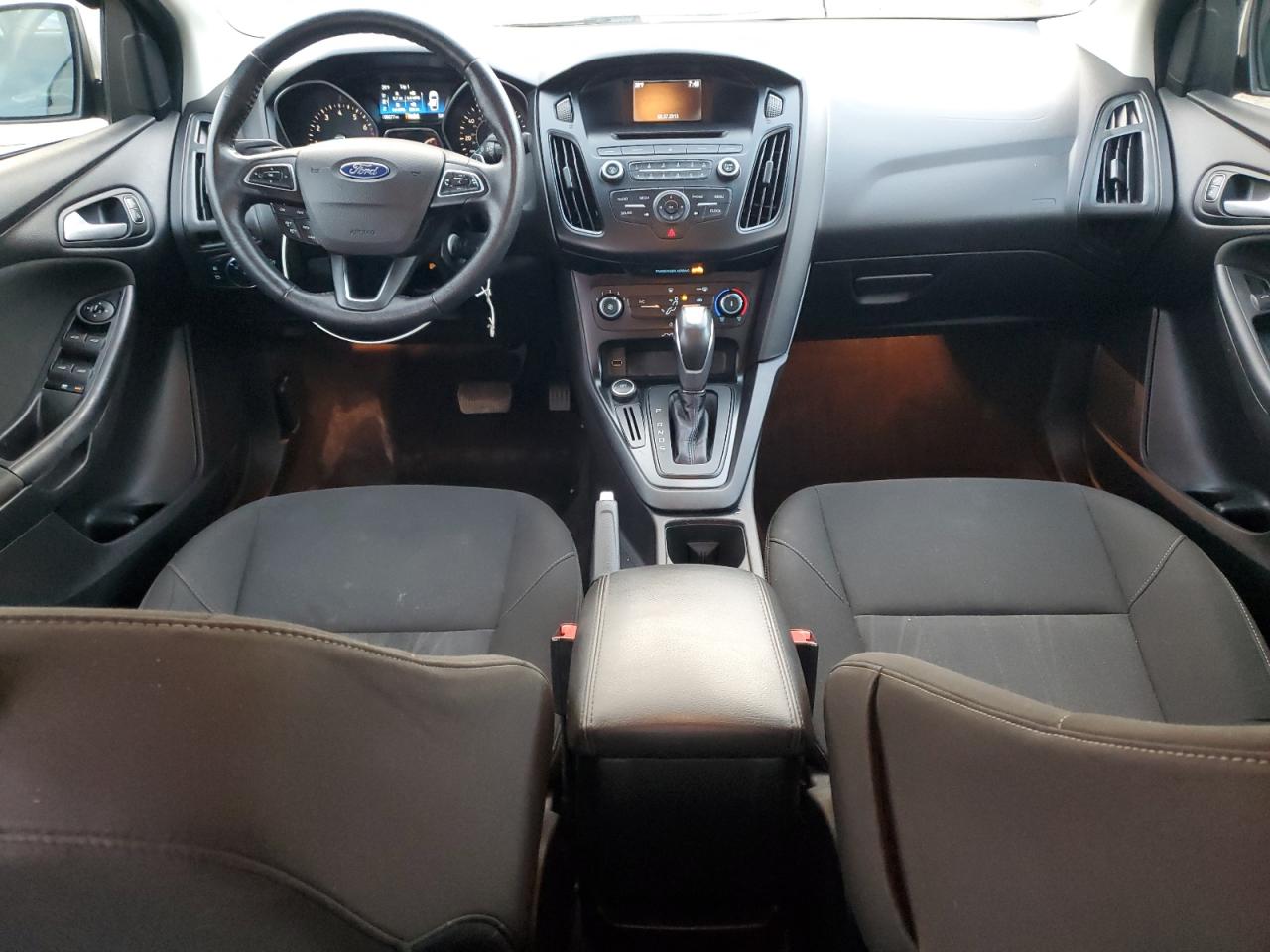 2015 Ford Focus VIN 1FADP3F21FL239951 Copart auction photo, front end / minor dent/scratches damage thumbnail 8