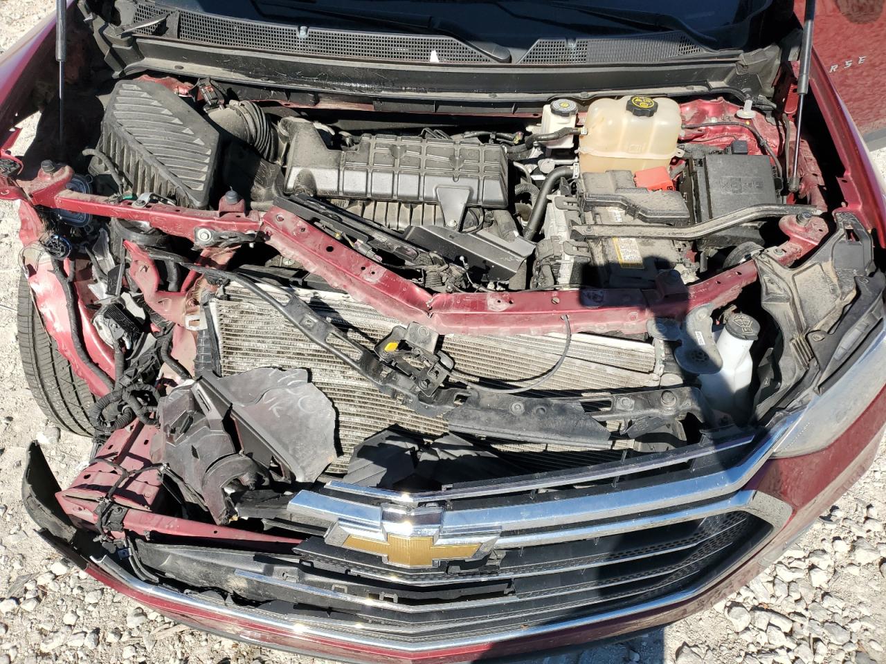 2018 Chevrolet Traverse VIN 1GNERGKW2JJ258948 Copart auction photo, front end / minor dent/scratches damage thumbnail 14