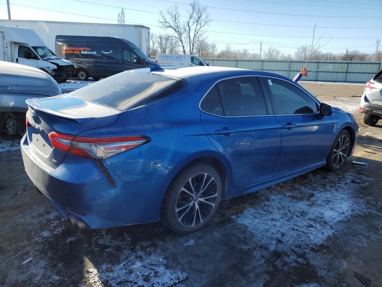 2019 Toyota Camry VIN 4T1B11HK7KU262588 Copart auction photo, front end damage thumbnail 3