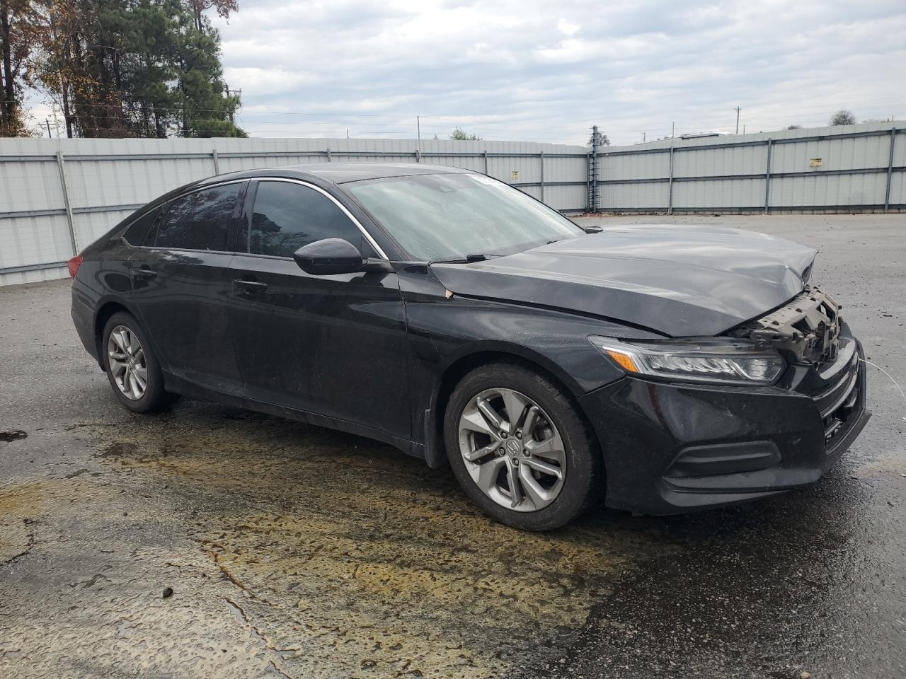 2018 Honda Accord VIN 1HGCV1F11JA019352 Copart auction photo, front end damage thumbnail 4